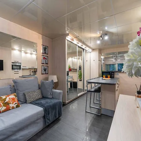 Ciel D Azur Avec Terrasse En Plein Centre Pres De La Croisette *